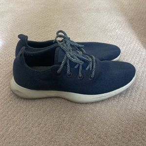 Men’s Wool Runners by allbirds, size 10